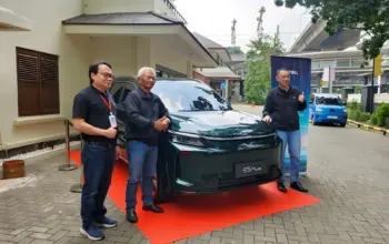 Bocoran DFSK E5 Plus Jelang GIIAS 2026, SUV PHEV Ini Diklaim Tembus 1.300 Km 3 Bocoran SUV Baru DFSK E5 Plus: Debut di GIIAS 2026, Jangkauan 1.300 Km