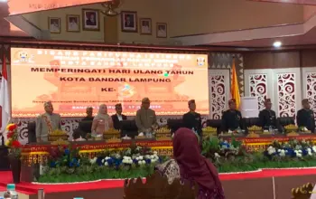 Di Paripurna HUT ke-344, Eva Dwiana Tegaskan Komitmen Bangun Bandar Lampung yang Maju 3 Eva Dwiana Pastikan Pembangunan Berkelanjutan untuk Bandar Lampung yang Sejahtera