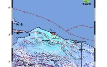 Gempa M 5,4 Guncang Sarmi Papua, BMKG Pastikan Tidak Berpotensi Tsunami 3 Guncangan Gempa M 5,4 di Sarmi Papua, BMKG Pastikan Tidak Ada Potensi Tsunami