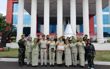 Ketua PPM Bandar Lampung Raih Penghargaan dari Wali Kota pada HUT ke-344 Kota 6 Hadiri Upacara HUT Bandar Lampung Ketua Pemuda Panca Marga Terima Penghargaan