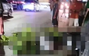 Kecelakaan di Jalan Ronggowarsito, Pengendara Tewas Usai Hantam Truk Parkir di Tanjung Emas 3 Kecelakaan di Jalan Ronggowarsito Pengendara Tewas Tabrak Truk Parkir di Tanjung Emas