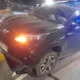 Mobil Tabrak Separator Jalur Transjakarta di Depan Terminal Pasar Senen, Petugas Lakukan Evakuasi