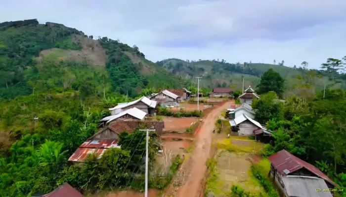 PLN Lampung Alirkan Listrik ke Tujuh Desa, Rasio Desa Berlistrik Terus Meningkat