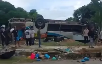 Perjalanan Rekreasi Jemaat Berakhir Maut, Kecelakaan Bus di Rempang Batam Tewaskan Satu Penumpang