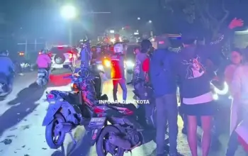 Pengendara Motor Tewas dalam Kecelakaan dengan Truk di Jalan AH Nasution Bandung 5 Tragis! Pengendara Motor Tewas Usai Kecelakaan dengan Truk di Jalan AH Nasution Bandung