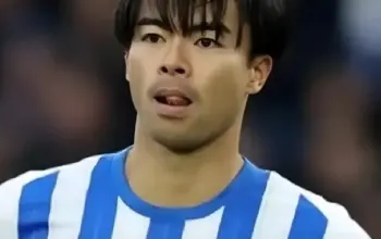 Kaoru Mitoma Diduga Terlibat Kecelakaan di Tokyo, Dugaan Terobos Lampu Merah Masih Diselidiki 3 Bintang Timnas Jepang Kaoru Mitoma Diduga Terobos Lampu Merah hingga Tabrak Pesepeda