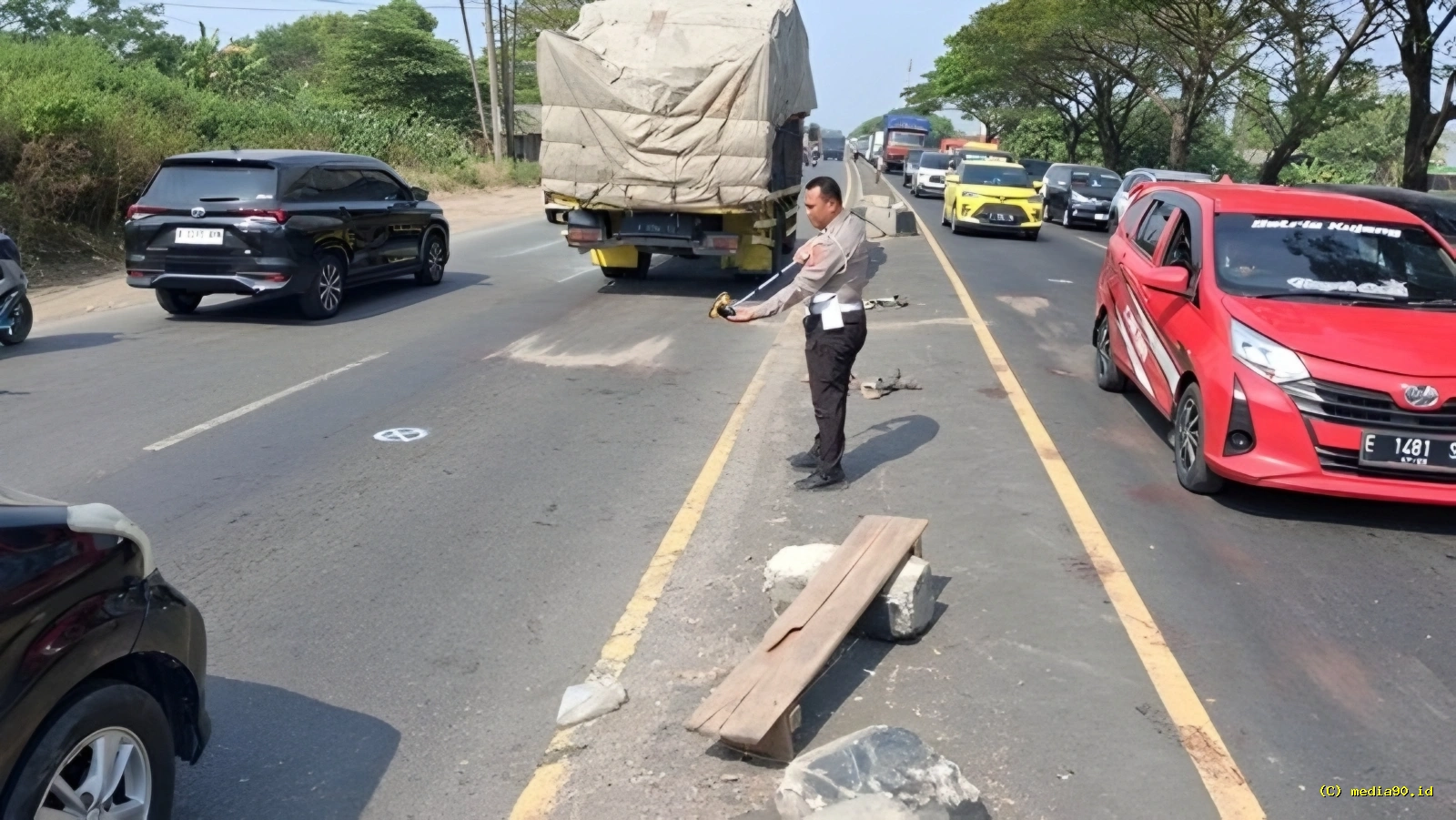 Korban Meninggal Kecelakaan Beruntun di Jalur Pantura Indramayu Bertambah Jadi 13 Orang