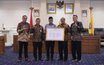 Pemprov Lampung Gandeng KPK dan ATR/BPN Perkuat Reformasi Tata Kelola Pertanahan 3 Pemprov Lampung Gandeng KPK dan Kementerian ATR/BPN Percepat Penyelesaian Persoalan Pertanahan