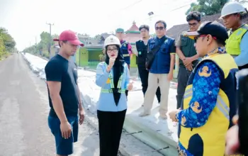 Pemprov Lampung Kebut Perbaikan Jalan Wates Lampung Tengah–Metro, Anggaran Rp15 Miliar 7 Pemprov Lampung Gelontorkan Rp15 Miliar untuk Perbaikan Jalan Wates Lampung Tengah–Metro