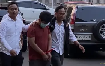 Motif Teror Bom di SDN Jaksel Terungkap, Pelaku Mengaku Kesal karena Persoalan Seragam 4 Peneror Bom SDN di Jakarta Selatan Mengaku Kesal karena Persoalan Seragam Sekolah