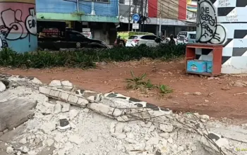Polisi Tangkap Satu Pelaku Pencurian Pagar Taman Flyover Kampung Melayu 3 Polisi Tangkap Satu Pelaku Pencurian Pagar Taman Flyover Kampung Melayu