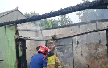 Ruko di Bogor Terbakar Diduga Akibat Kompor Lupa Dimatikan saat Masak Air 6 Ruko di Bogor Terbakar Diduga Akibat Kompor Lupa Dimatikan saat Masak Air