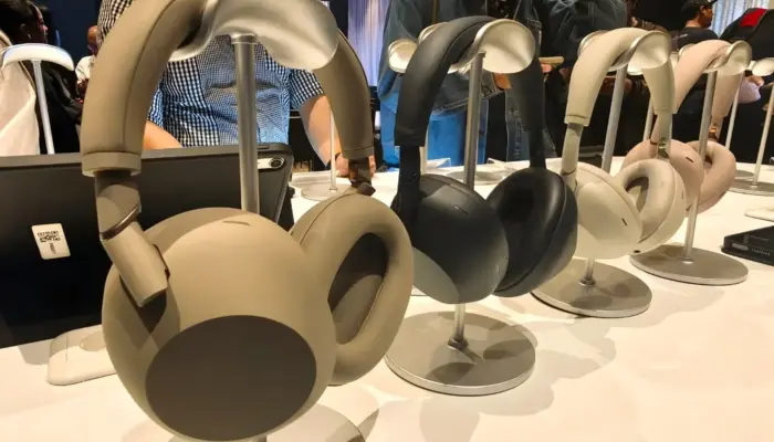 Sony WH-1000XM6 Kini Hadir dengan Warna Sandstone, Harganya Rp7,4 Jutaan