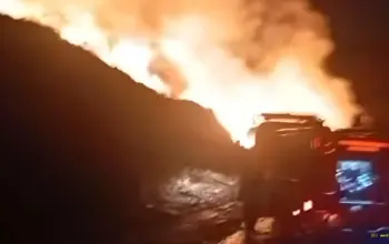 TPA Cipayung Depok Terbakar Api Membesar di Area Penampungan Sampah