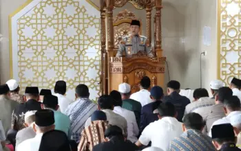 Kapolres Jakarta Barat Ajak Warga Bersinergi Jaga Keamanan dan Ketertiban 7 Kapolres Jakbar Mengajak Masyarakat Bersama sama Ciptakan Situasi Aman dan Kondusif