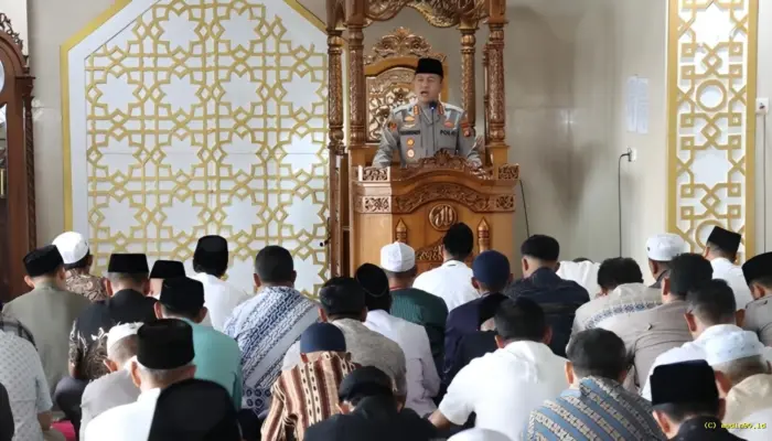 Kapolres Jakarta Barat Ajak Warga Bersinergi Jaga Keamanan dan Ketertiban