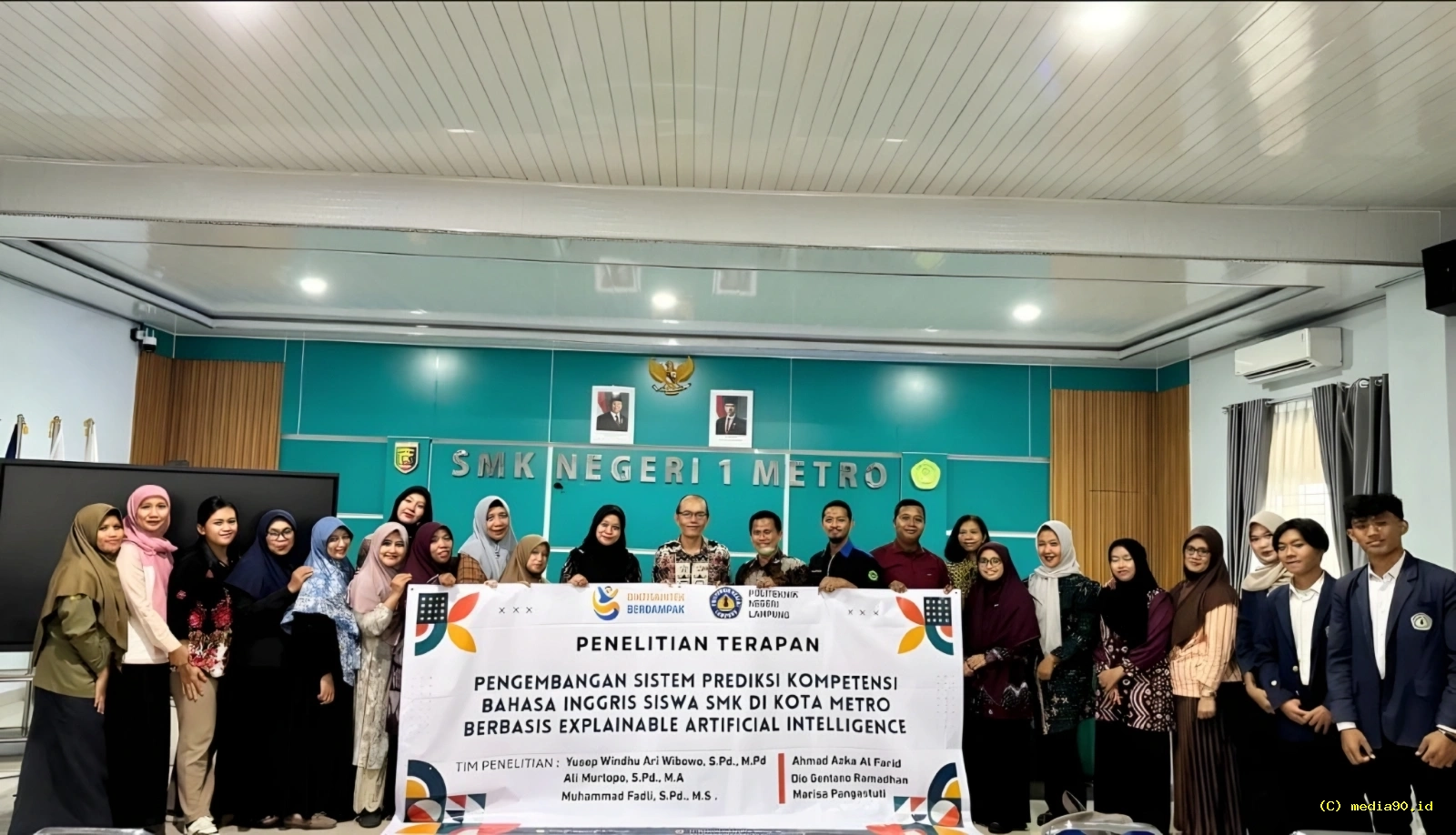Polinela Perkenalkan Explainable AI untuk Tingkatkan Kompetensi Guru Bahasa Inggris SMK di Metro